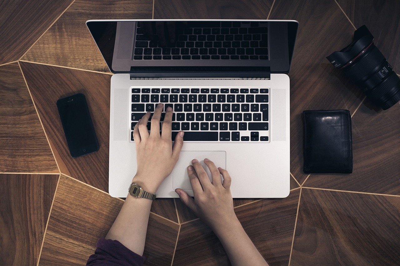 Qual ERP é Melhor para Sua Empresa: Padrão ou Customizável?
